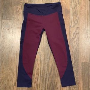 Fabletics cropped leggings